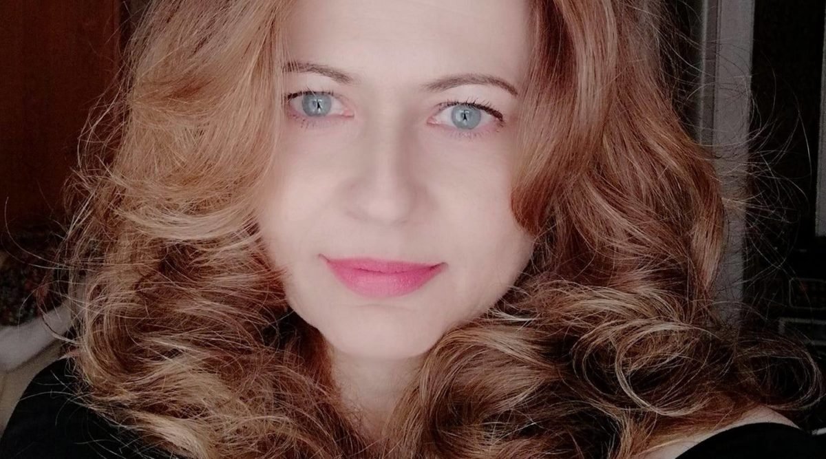 actrita teatrul tg jiu, teatru